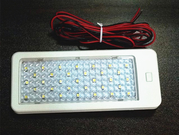 LED増設ルームランプ